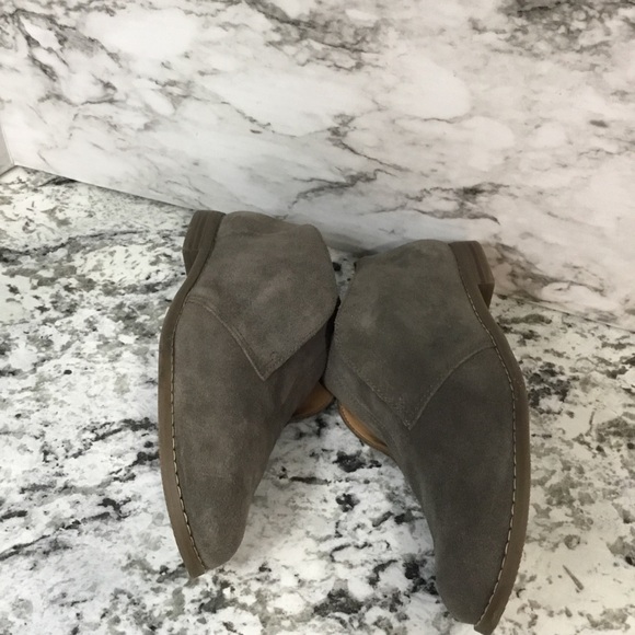 Franco Sarto Women's Suede Loafers Flats - Picture 3 of 12